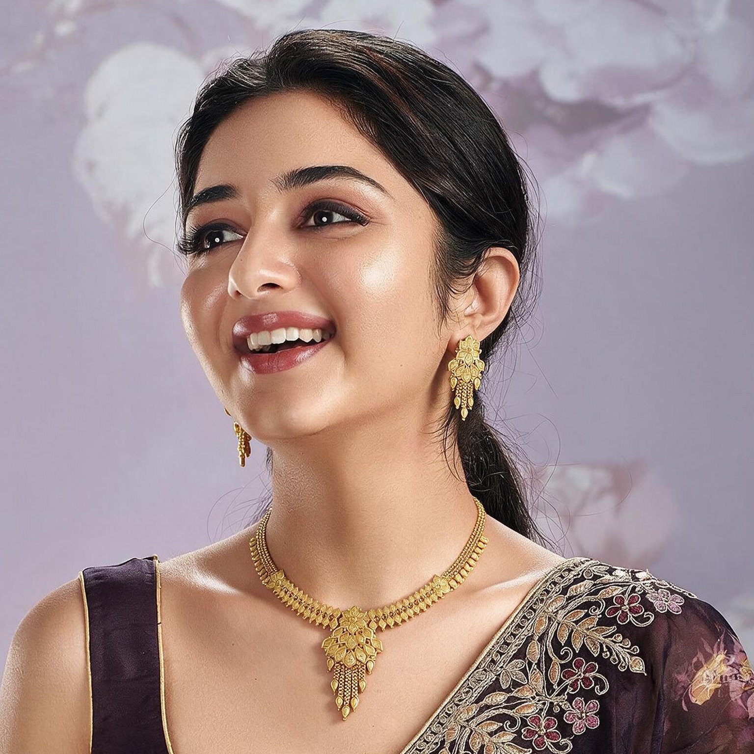 Gold Plated Necklace Set for Women – The Gilded Petal Heritage Set